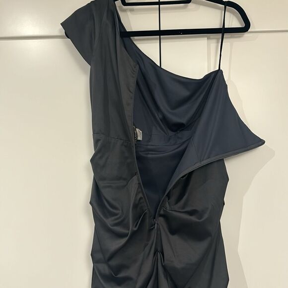 Femme dress size medium - Picture 7 of 7